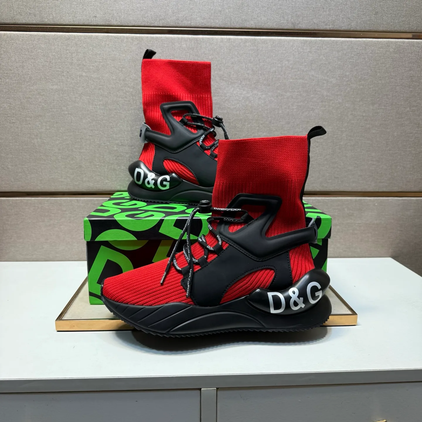 ⬛️Men's men's shoes💰p420【DG～】couple casual shoes 2025z cabinet sales simultaneously 🔶Size: 36-44 #️⃣ 🔷2 colors🔜The upper is made of multi-material splicing➕Mesh lining, comfortable and breathable, sole: original comfortable and wear-resistant outsole, ⚠️real thing📱photographed🎬real thing is better📢📢📢